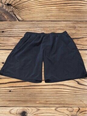 MEN'S LAYER 8 QWICK DRY SHORTS